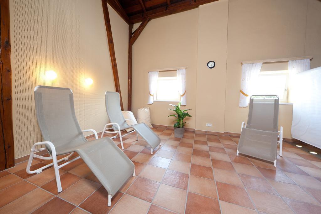 Jufa Hotel Weinviertel - Eselsmuehle Зеефельд Экстерьер фото